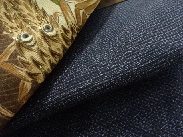  アンティーク　伊勢海老に宝船模様肩裏本場村山泥大島紬男物羽織